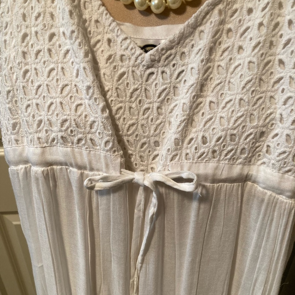 Elegant White Lace Wide Leg Jumpsuit